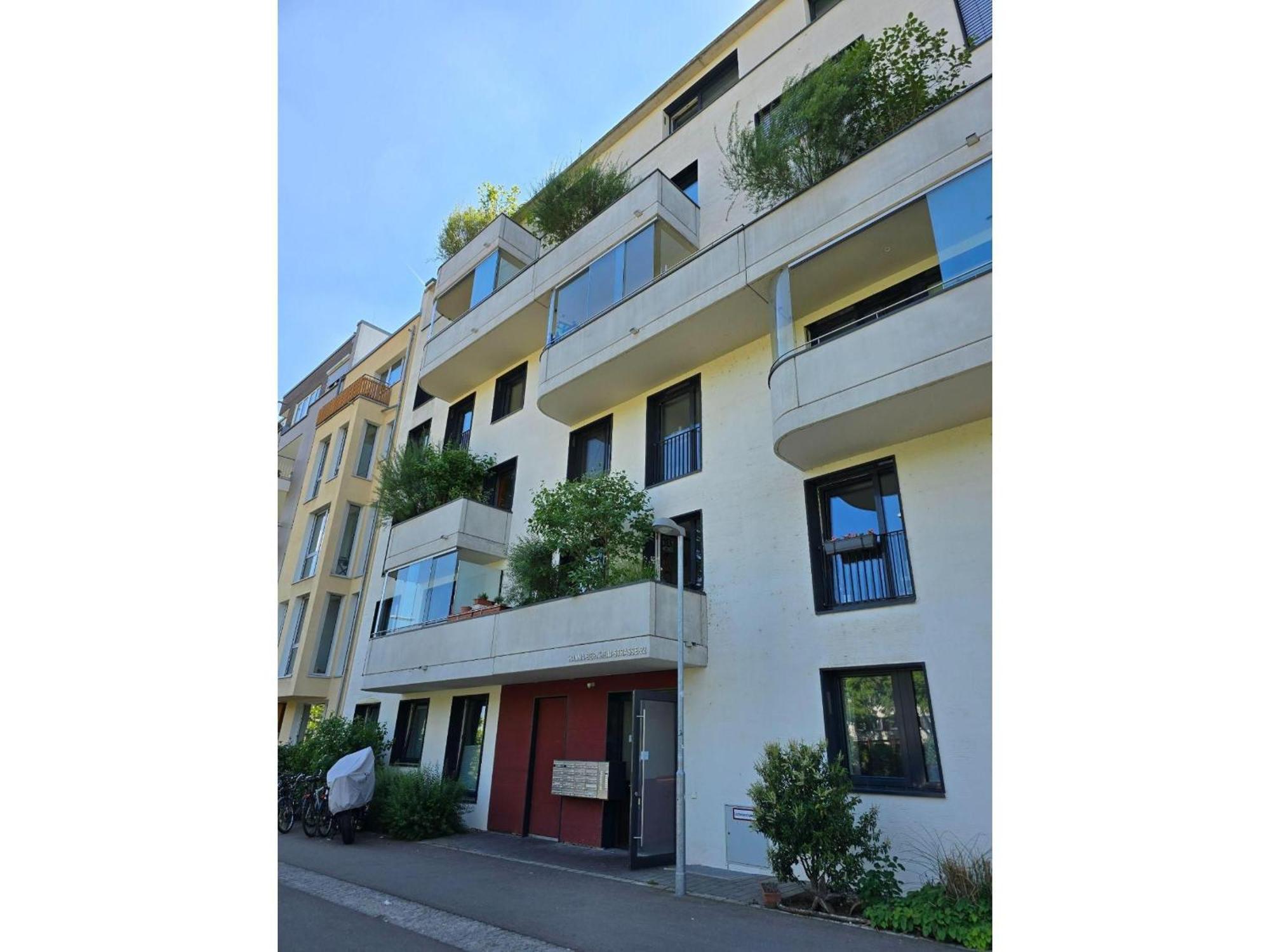 Stadtnahes Gaestezimmer Im Penthouse Bei Esi Тюбинген Экстерьер фото