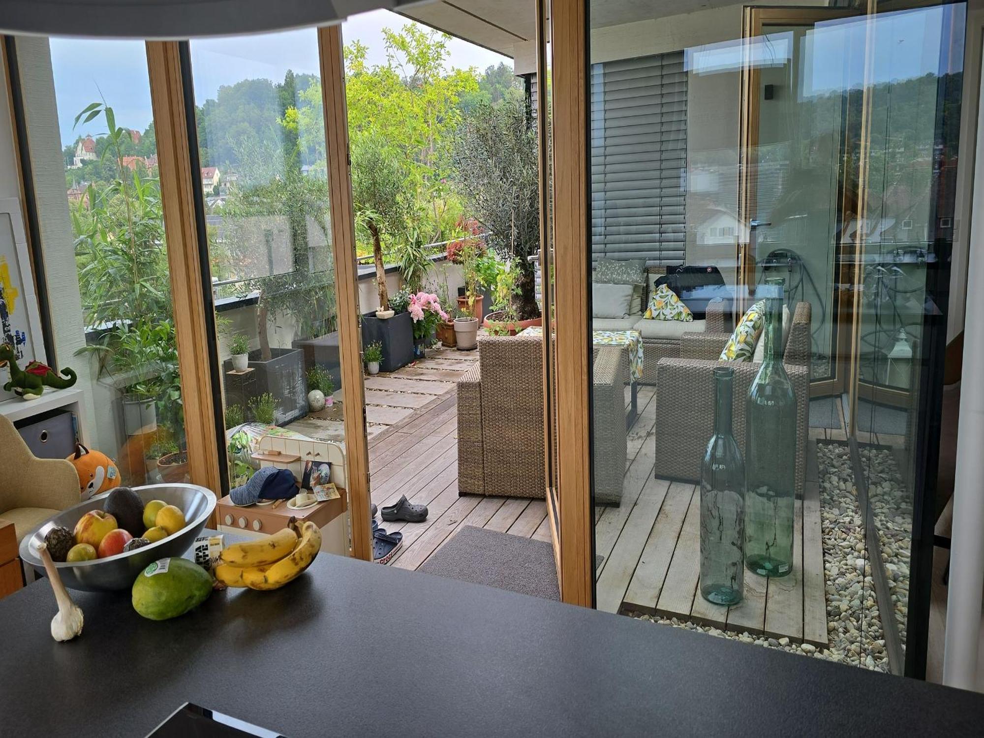 Stadtnahes Gaestezimmer Im Penthouse Bei Esi Тюбинген Экстерьер фото